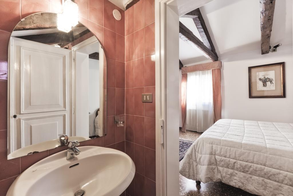 Apartamento Palazzetto San Lio, Rialto Venecia Habitación foto
