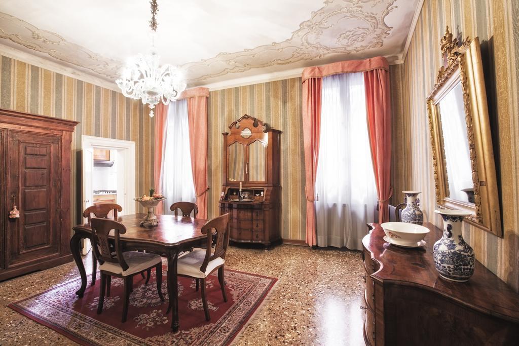 Apartamento Palazzetto San Lio, Rialto Venecia Habitación foto